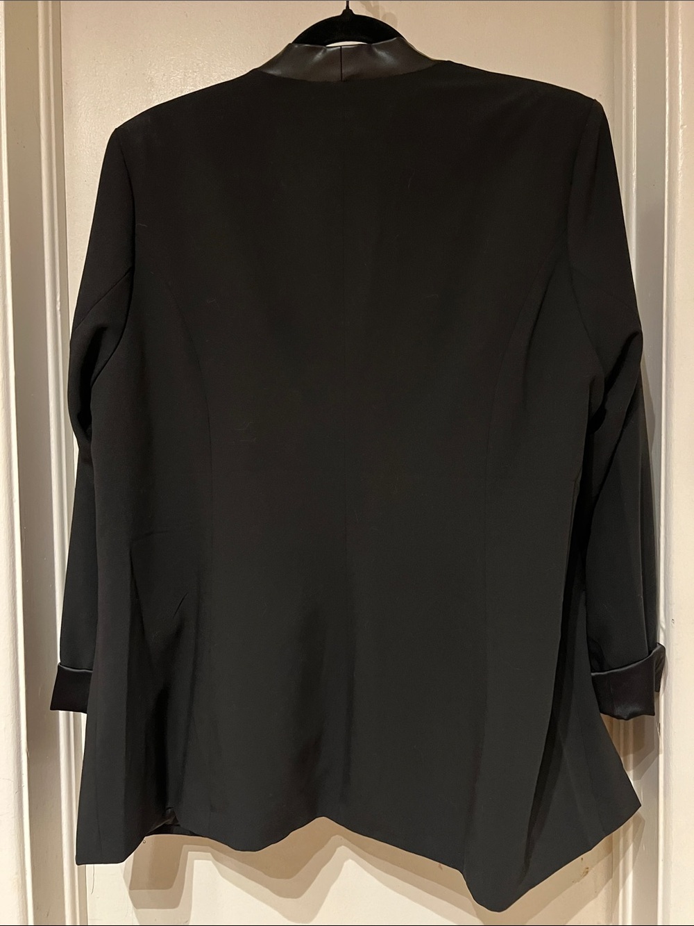 Torrd Black Open Blazer - Picture 8 of 13
